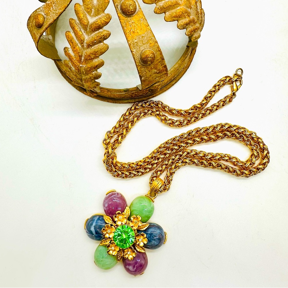 Rare Vintage Signed CRAFT Flower Necklace